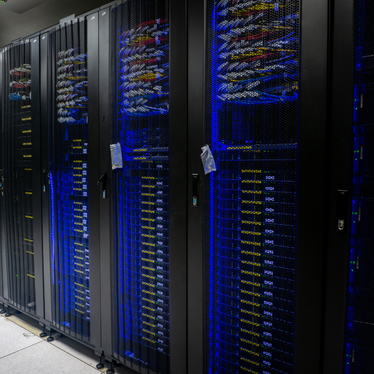 VDS Hosting ile Yüksek Perfo...